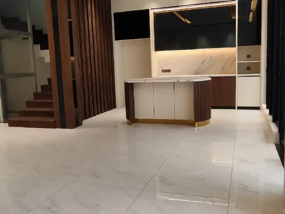 Rumah Aristoteles Gading Setpong Bangun Mandiri Dg Lift