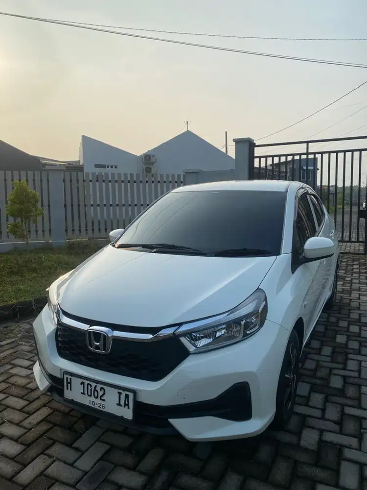 Honda Brio 2023 Bensin