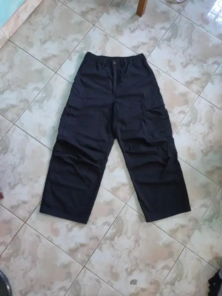 Celana GU Cargo Super Wide Leg