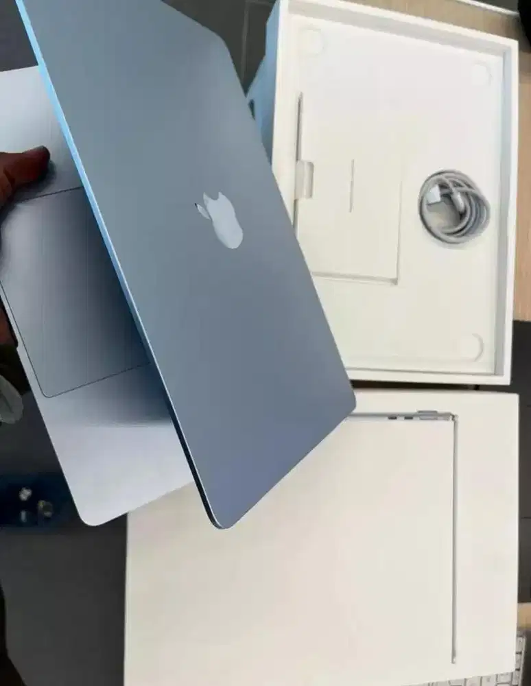 Macbook Air M4 16/256