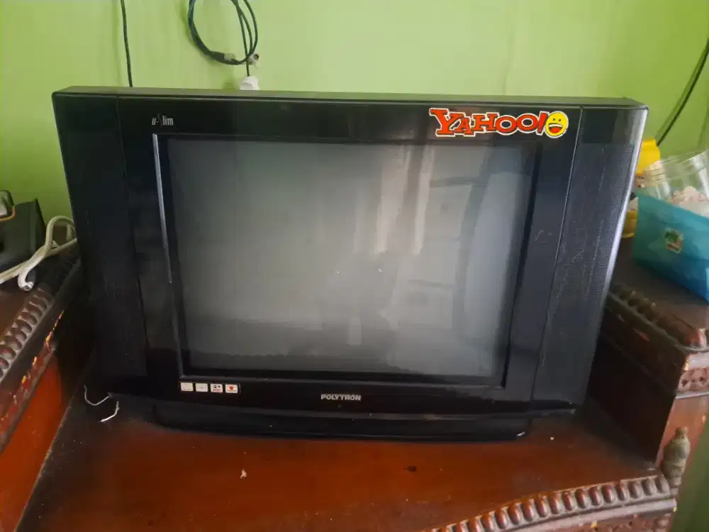 TV tabung polytron 21 inch
