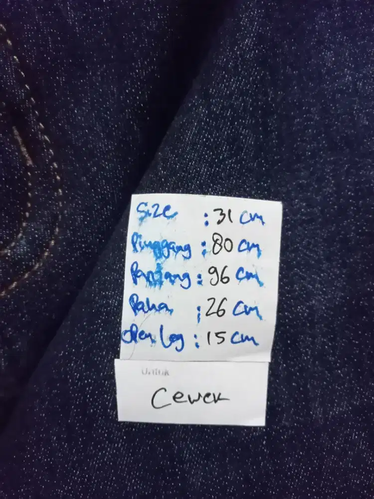 Jeans - Wanita - Size 31