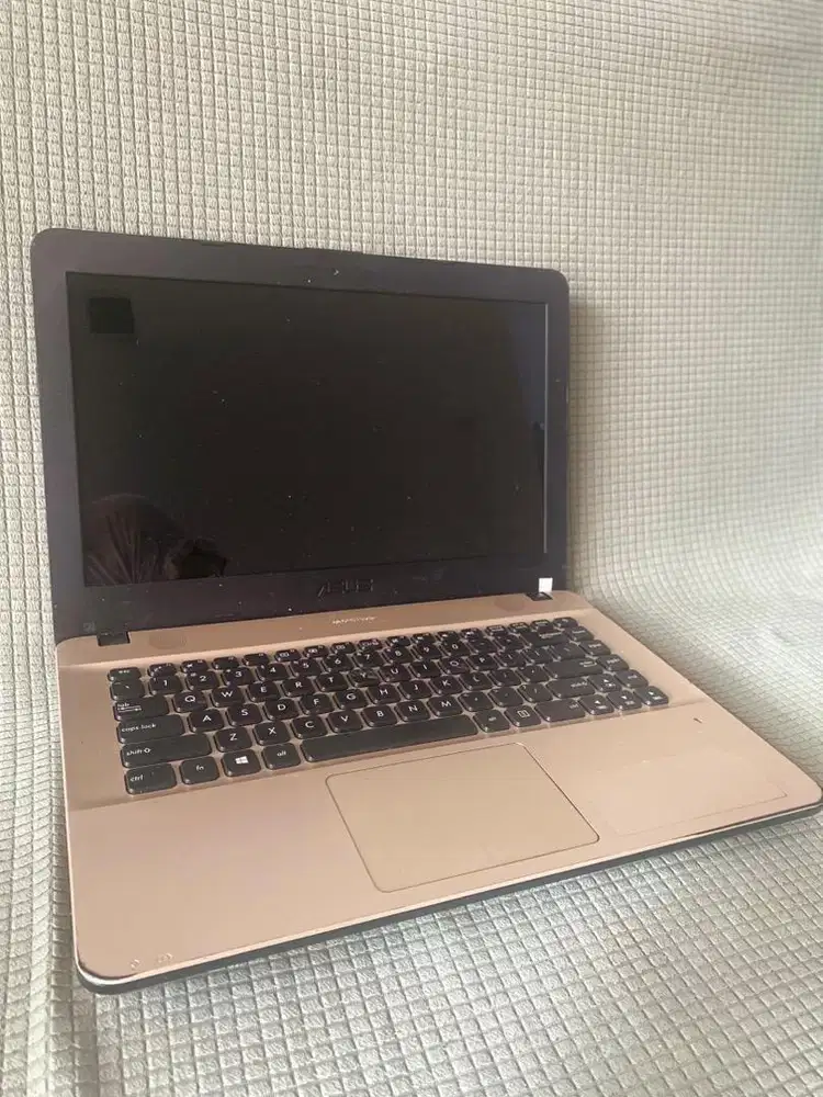 Laptop berkualitas Asus X441UA