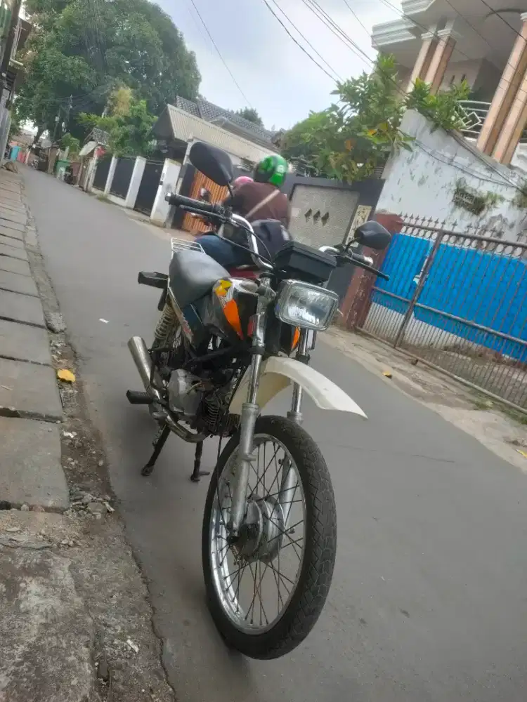 Honda win 2005 dibekasi