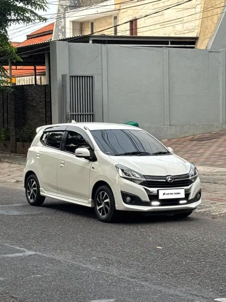 AYLA R 2019 / 2018 Putih Manual Bagus Murah Kredit Bekas Surabaya