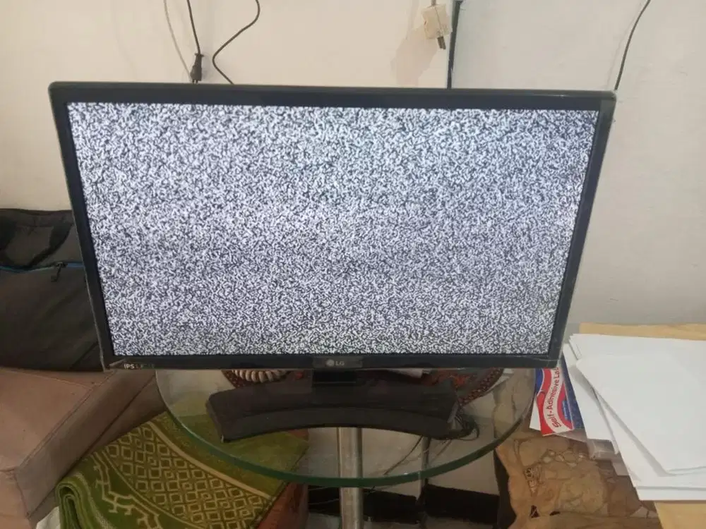 Monitor TV LED LG 22MT48AF—PT