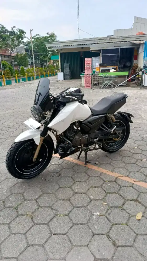 TVS Apache X-Venture 180cc Custom