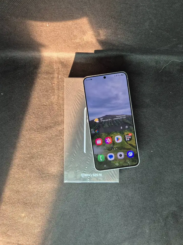 Samsung Galaxy S25 FE 8/256GB Like New 99%
