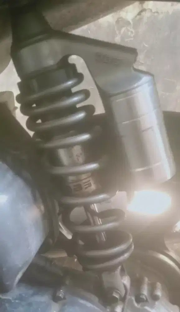 Sobreaker Belakang DBS