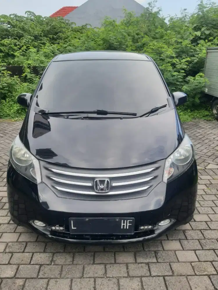 Honda FREED PSD istimewa ,  pemakaian pribadi