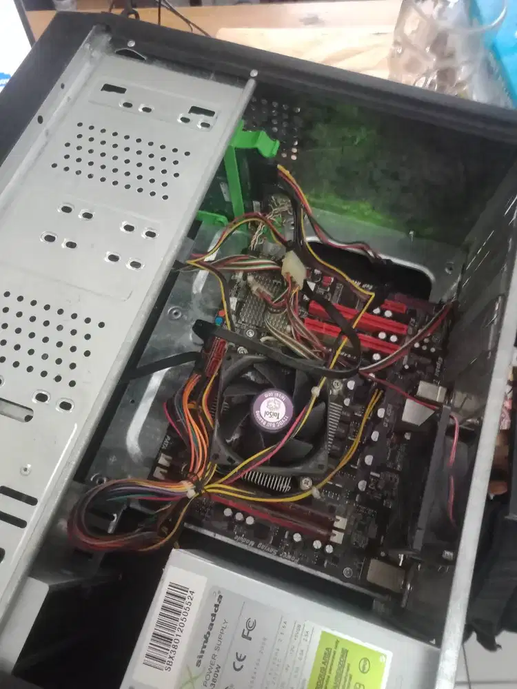 jual PC core i3 windows 7 ram 8GB HDD 80 GB