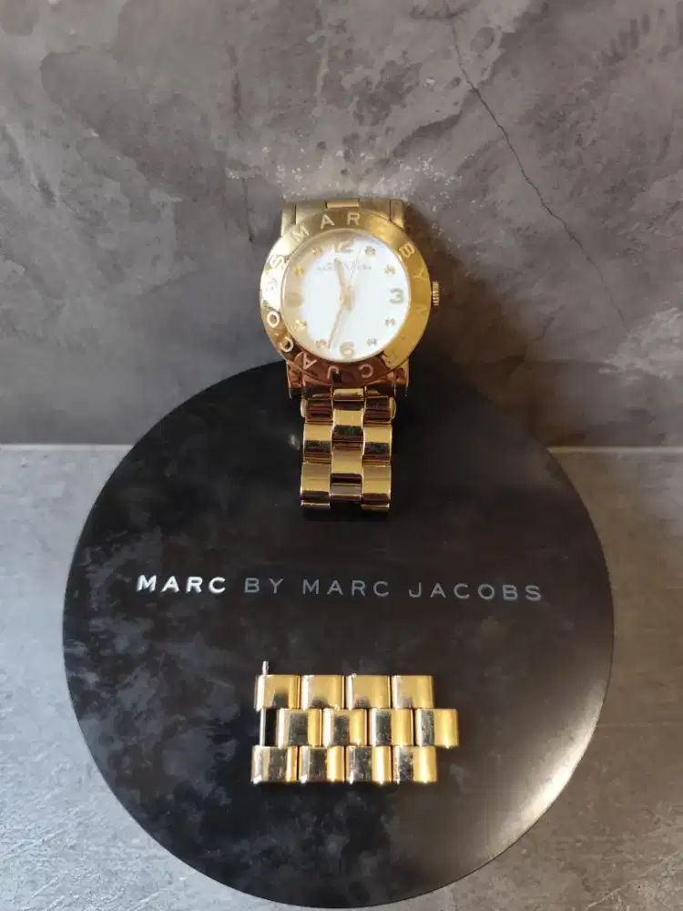 Jam Marc Jacobs MBM3056 Gold