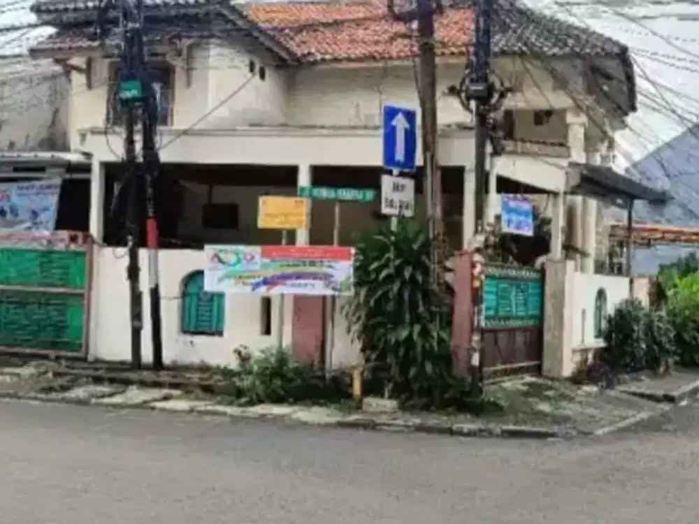 Pinggri Jalan Raya | Rumah Malaka Jaya Duren Sawit
