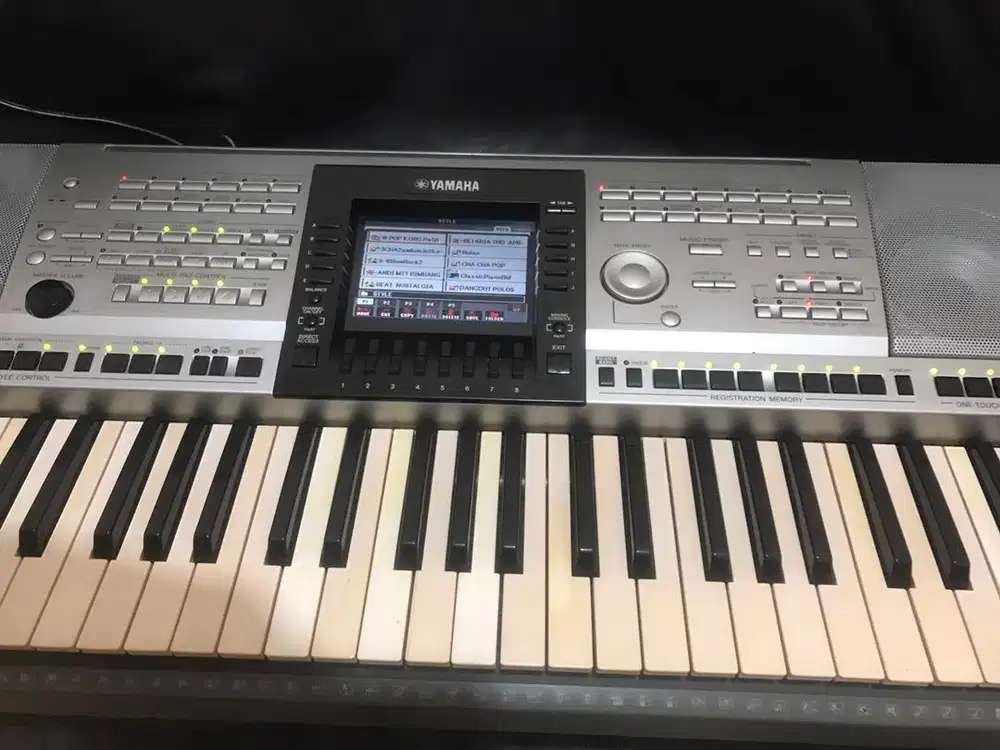 Keyboard piano ymh psr 3000