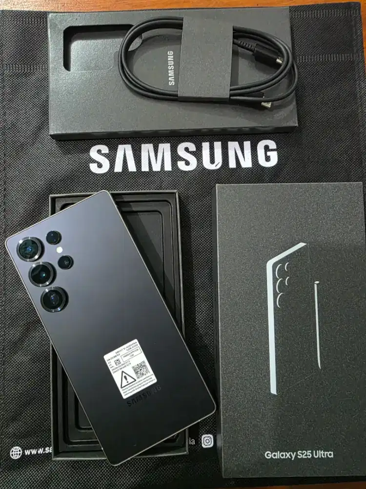 SAMSUNG S25 ULTRA RAM 12/512GB