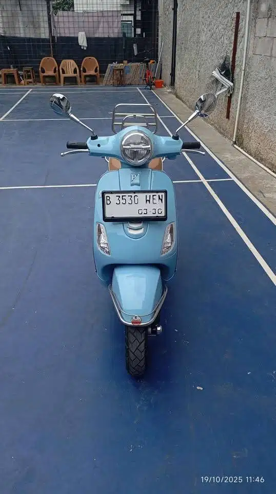 Vespa LX 125 2024 Pajak Panjang - Maulana Motor