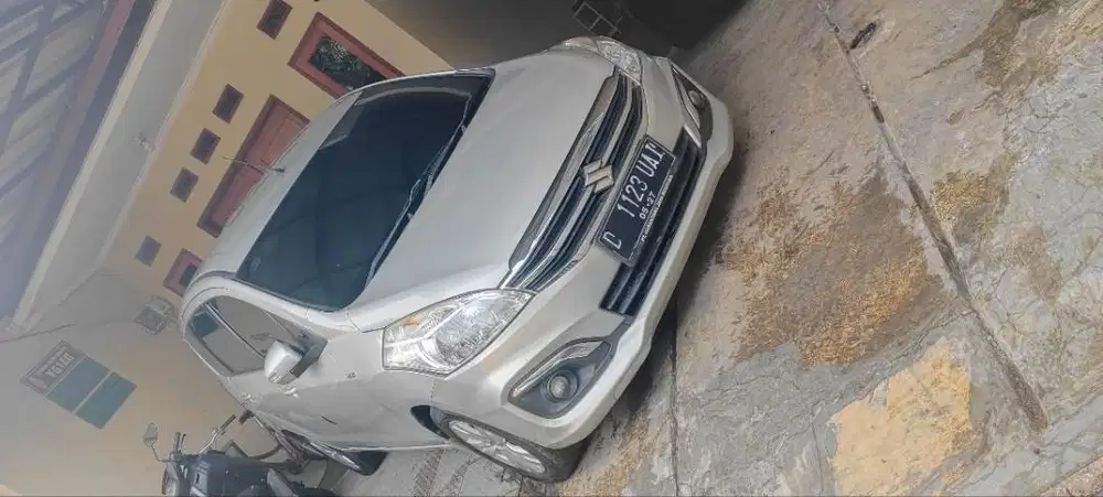 Ertiga diesel hybrid 2017