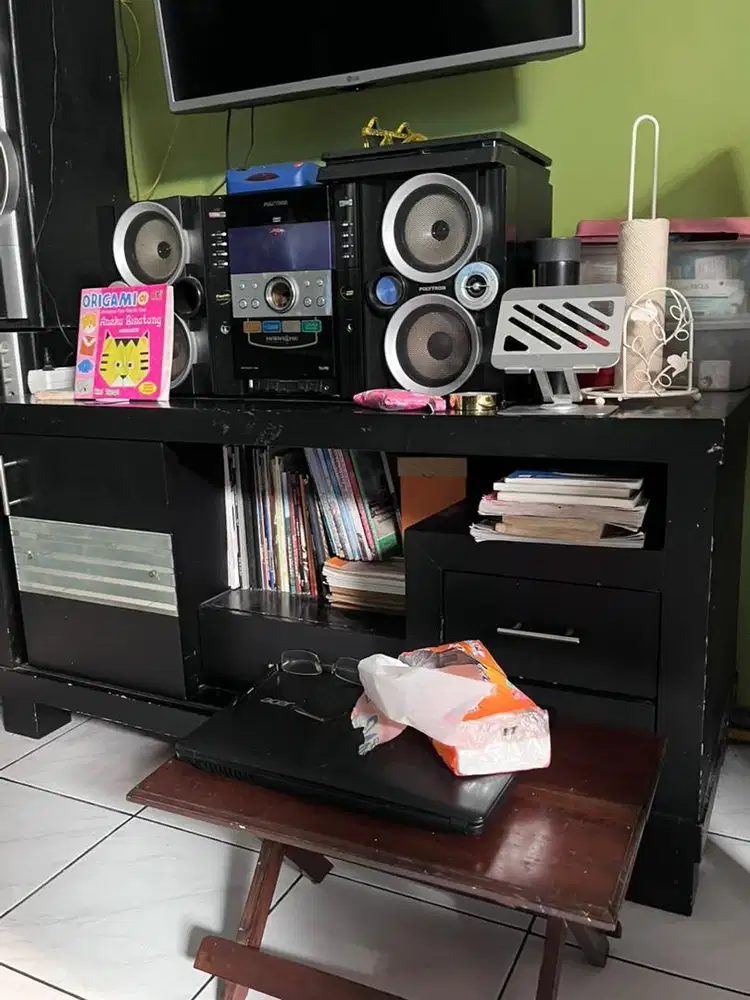 Bufet TV masih kokoh bagus nego