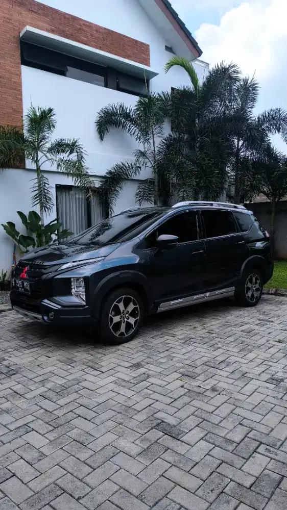 Xpander tangan pertama