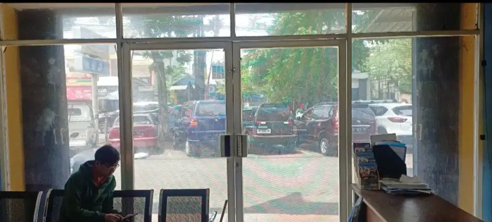 Sekat Partisi Uk 4,5mx3m dan 3 Unit Pintu + Kusen
