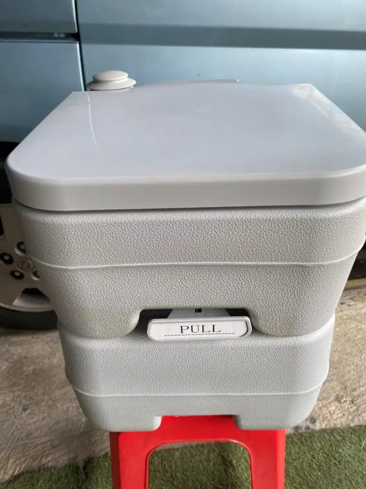 Toilet portable / kursi BAB lansia ibu hamil kapasitas 20 Liter