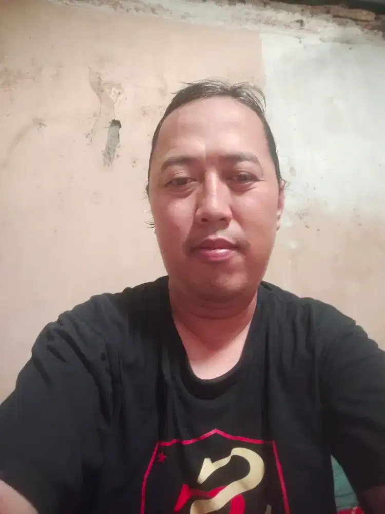 Mencari pekerjaan serabutan