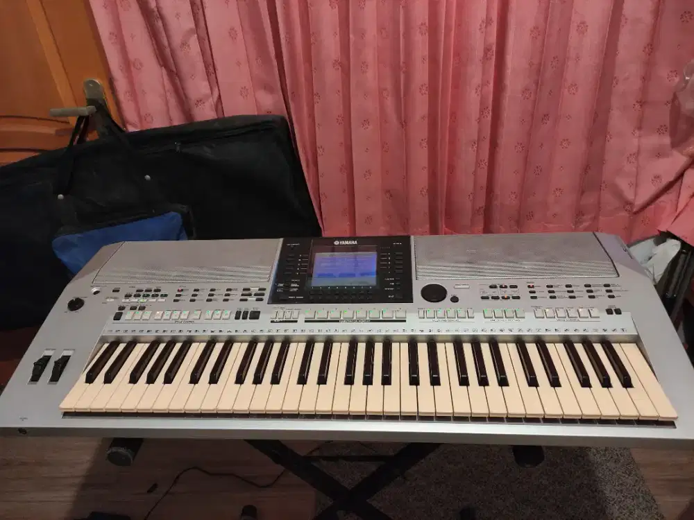 Keyboard Yamaha PSR S900
