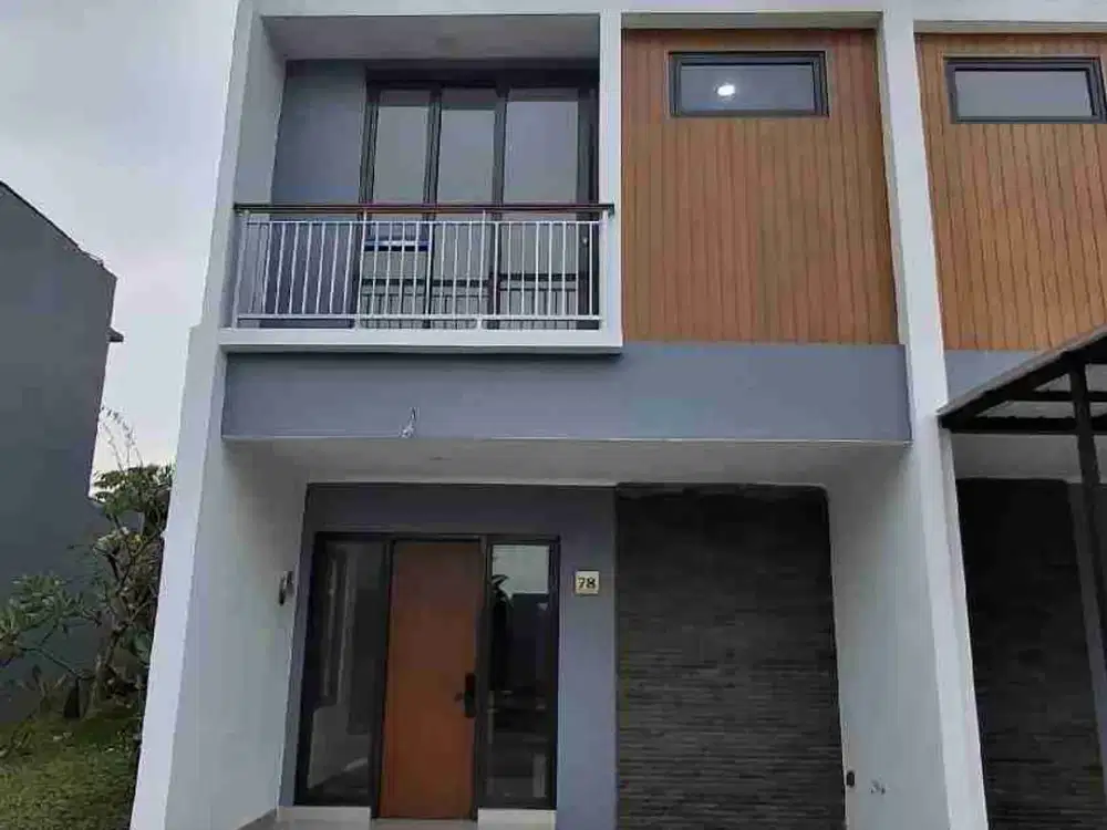rumah 2 lantai lokasi strategis Tangerang selatan