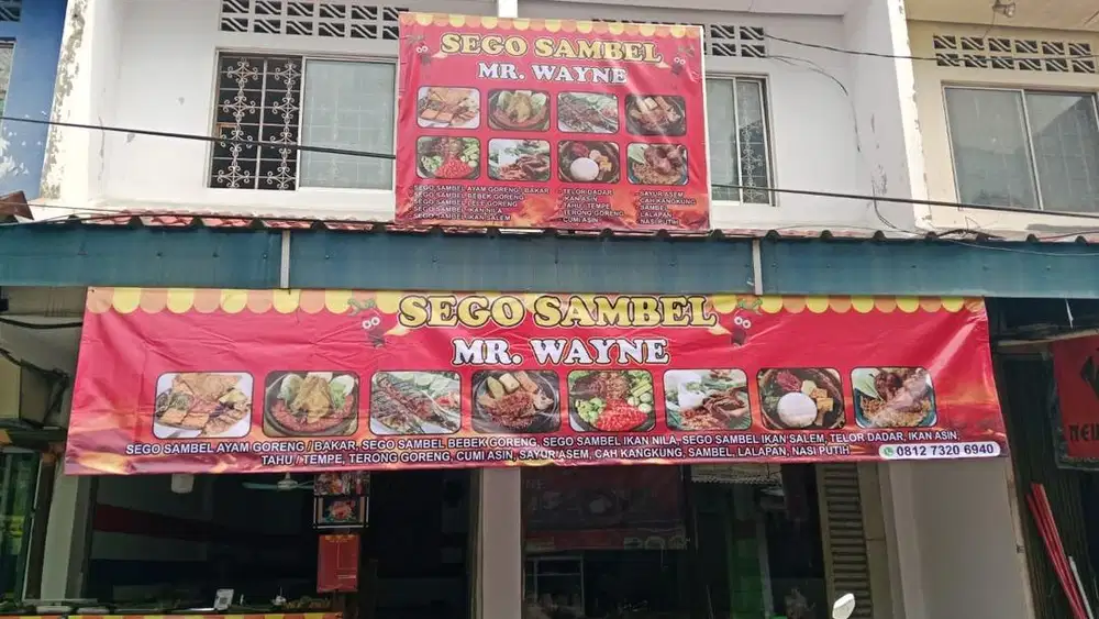pria untuk jualan sego sambel seperti pecel ayam