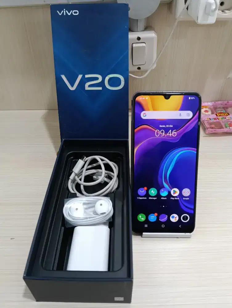 Vivo V20 NFC Ram 8/128