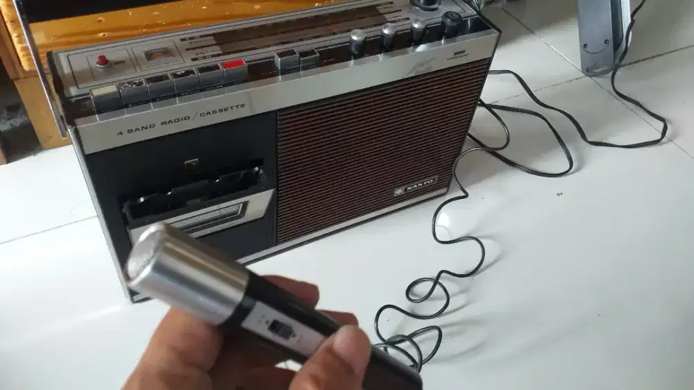 Radio tape Sanyo .jadul unik. Normal