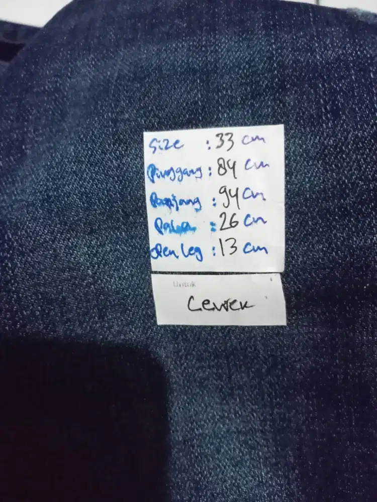 Jeans - Wanita - Size 33