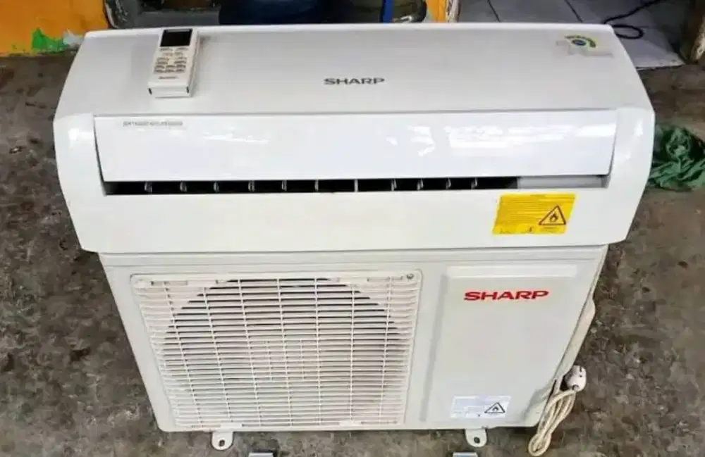 Sharp 1/2 pk berikut pasang