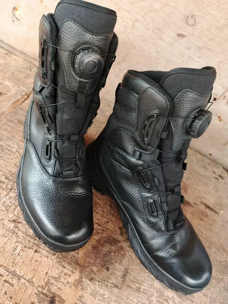 Jual Sepatu pdl tali putar vigoroso original size 43 bisa byar cod