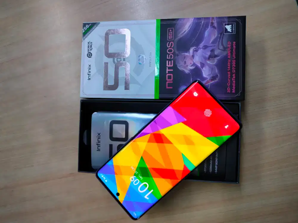 Infinix note 50s 5G+ 8/256GB Fullset ori