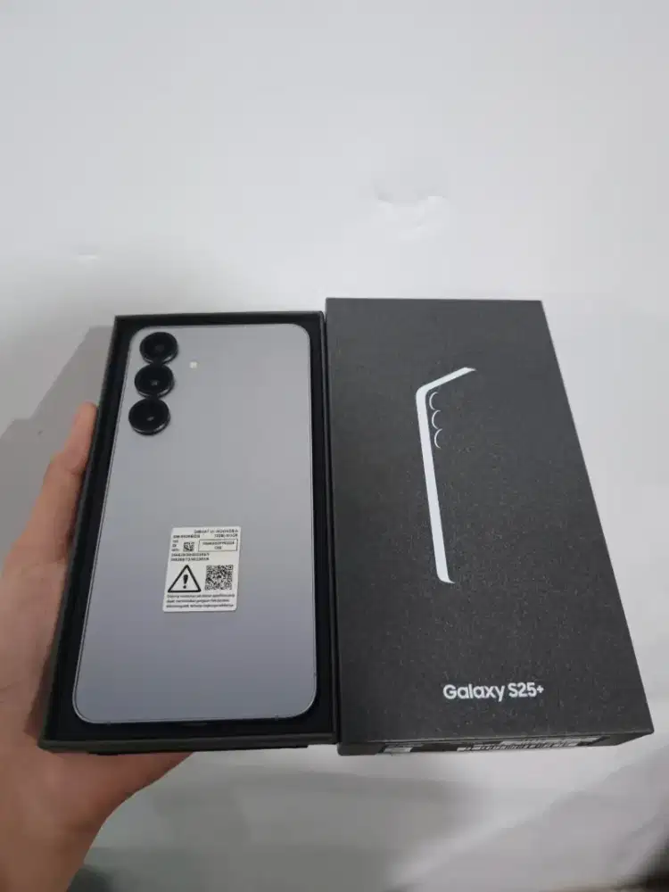 Di jual samsung S25 plus Ram 12/512