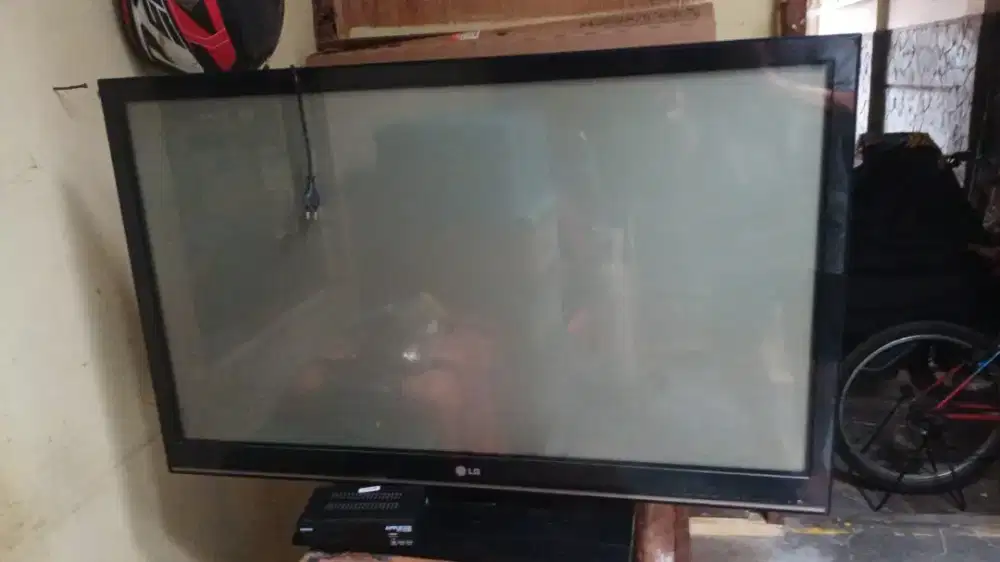Smart tv LCD PLASMA MERK LG 50 INCI