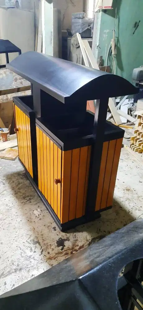 Tempat Sampah 2 in 1 Ukuran 100x40x100 cm