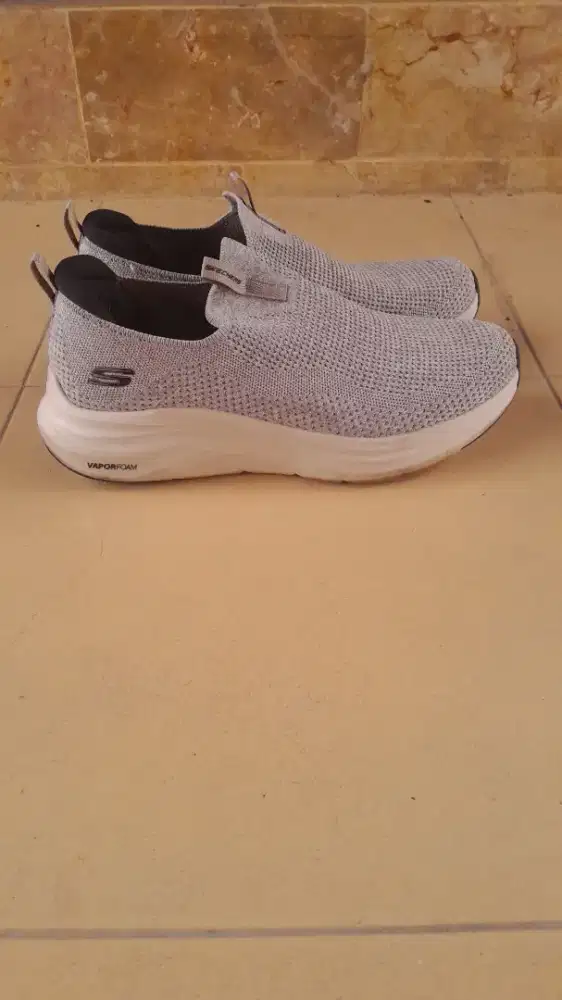 Skechers Vapor Foam