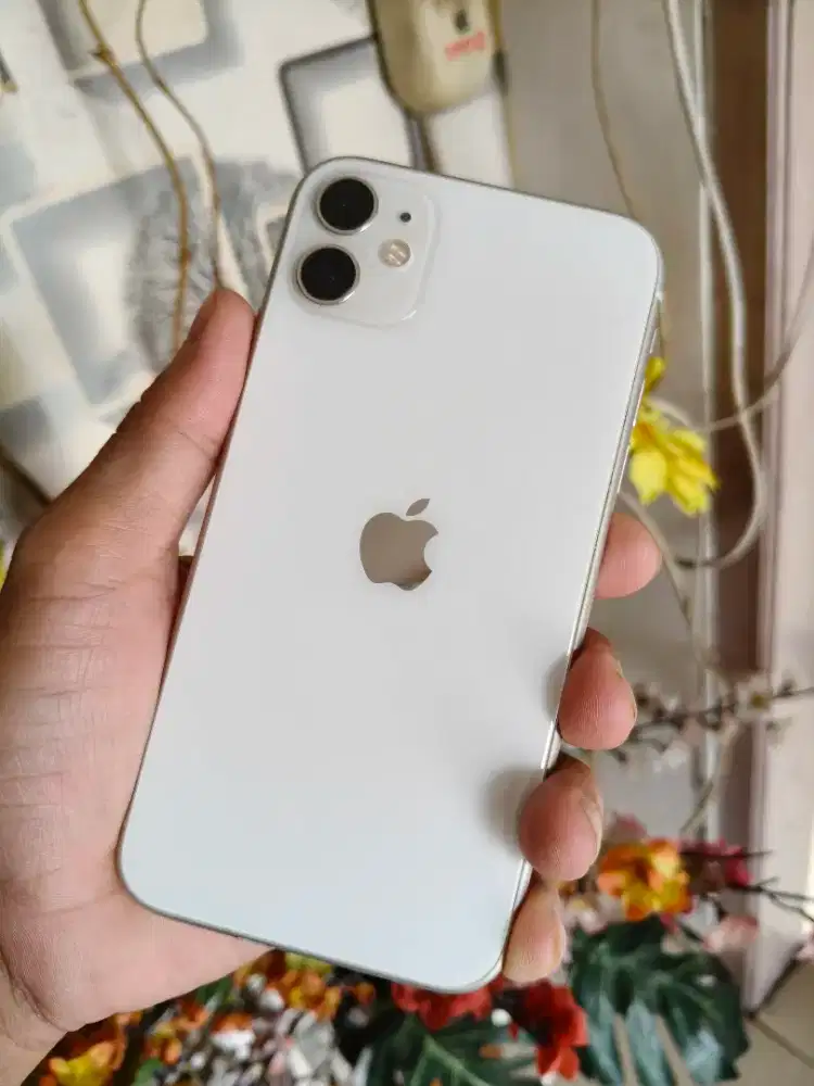 iPhone 11 64gb inter