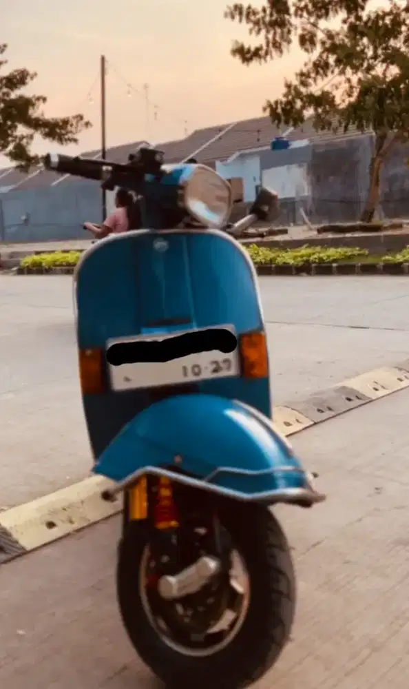 Vespa klasik PX 150 E