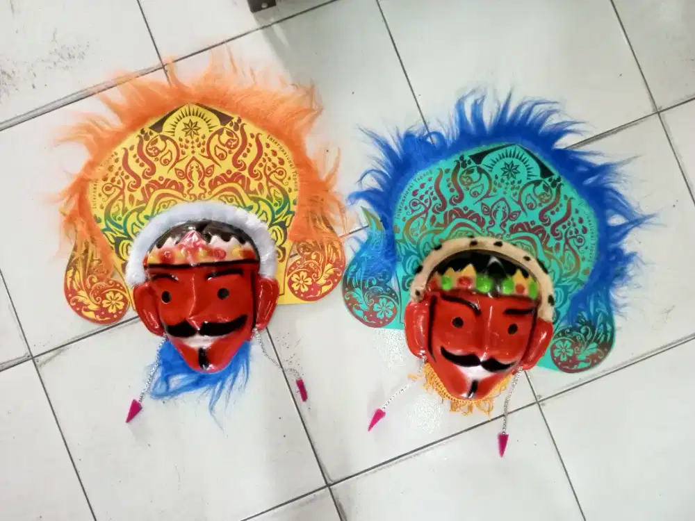 Mainan Anak topeng reog