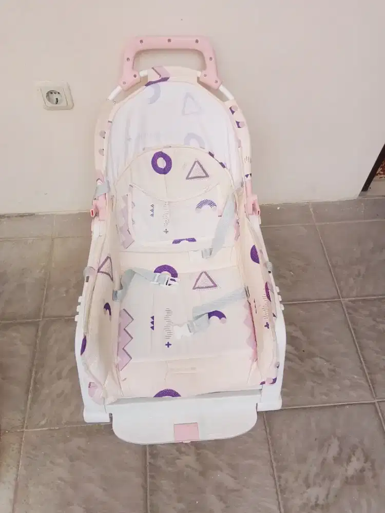 Perlengkapan bayi