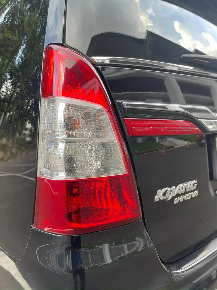 Toyota Innova Tahun 2015 Type 2.0 G Matic A/T