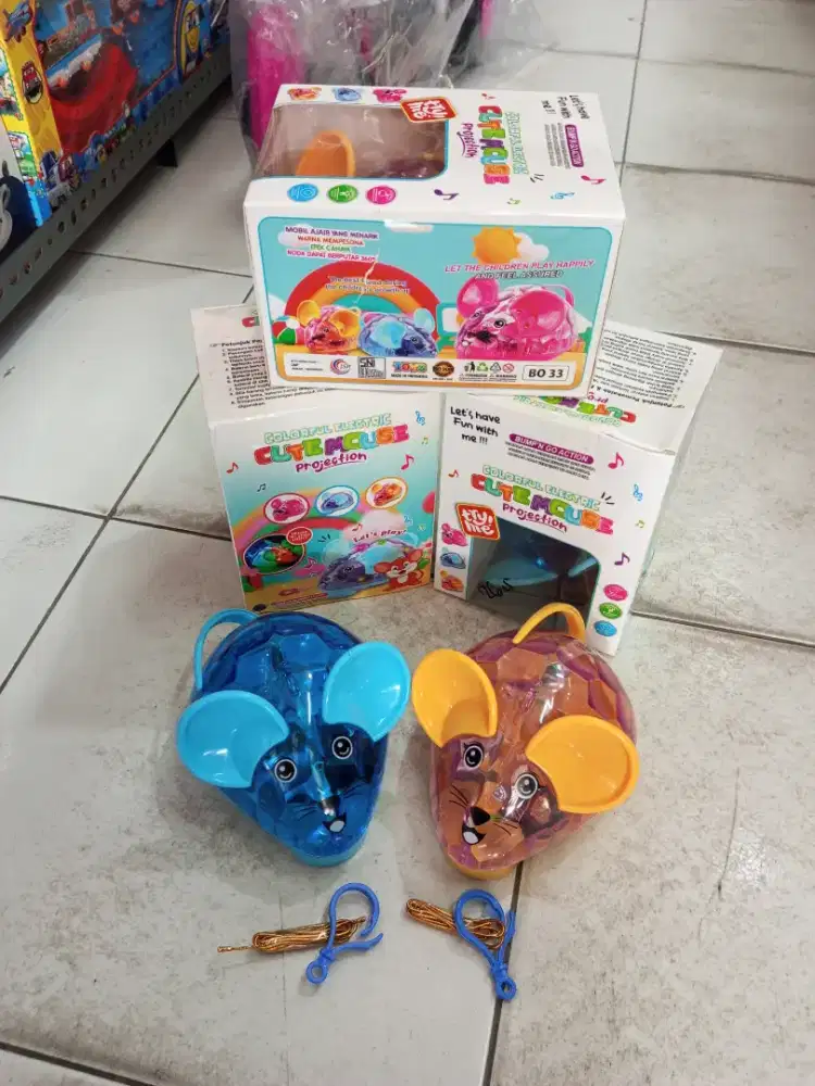 Mainan anak tikus baterai
