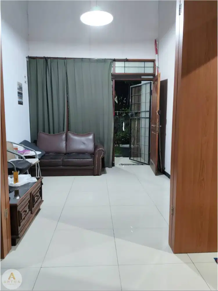Rumah di Taman Kopo Indah Bandung Dekat Borma TKI