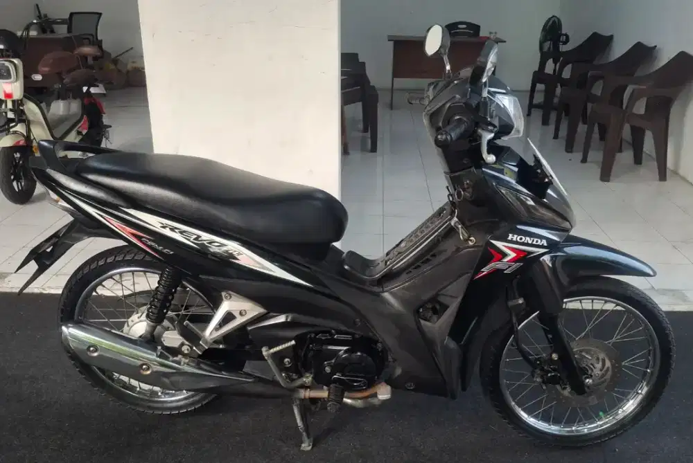 Revo Fit Tahun 2016