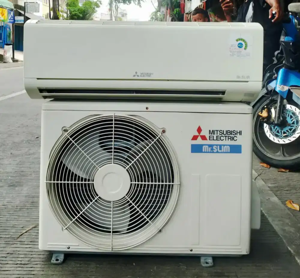 AC Mitsubishi 1  PK R 410 second