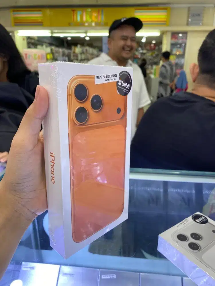 Iphone 17 Promax Orange 256GB bisa 0%