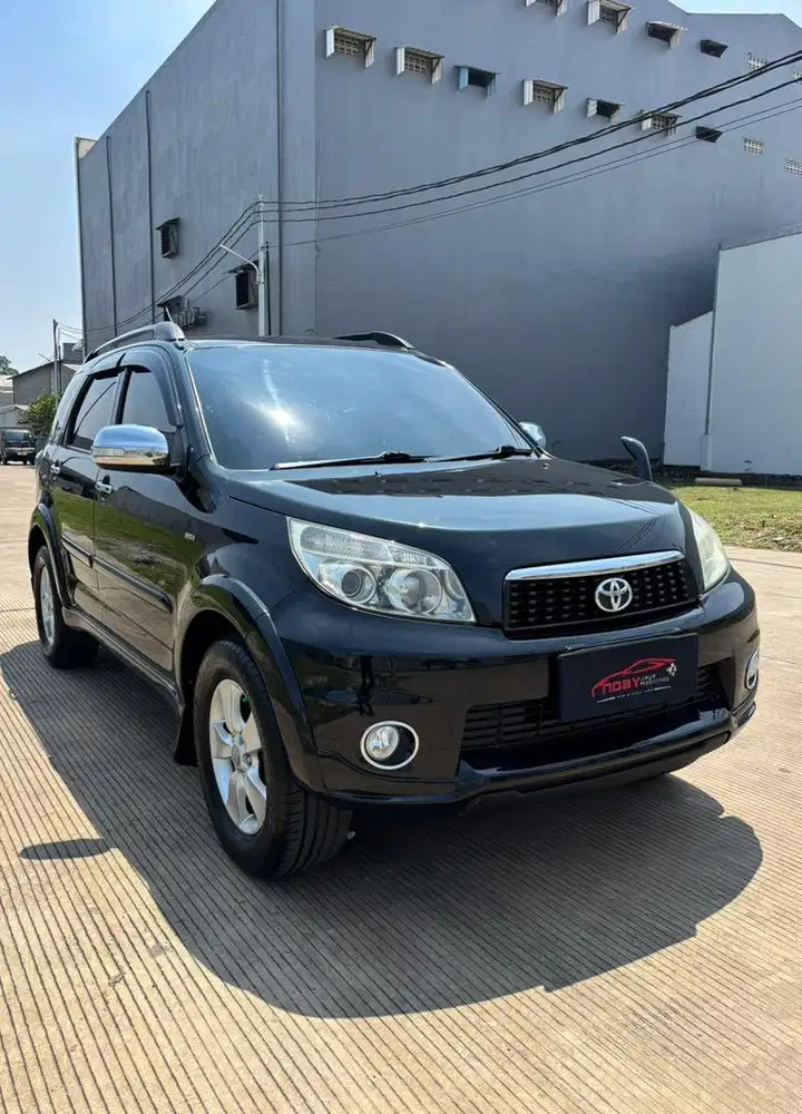 Toyota Rush 1.5 S TRD 2011 Automatic ( Hitam Metalik )